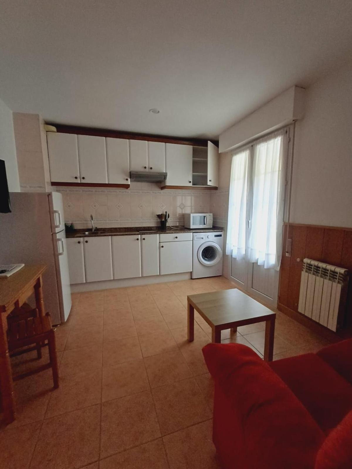 Hotel El Coterin Apartamentos Y Habitaciones Arenas De Cabrales Exteriör bild